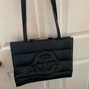 Telfar x moose knuckles medium puffer crossbody Bag in Black